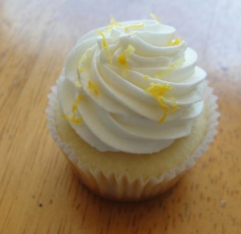 Lemon Cupcakes – Mother’s Day Cake Ideas