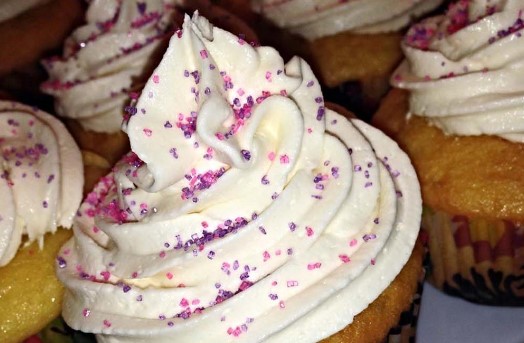 Quick and Easy Buttercream Icing