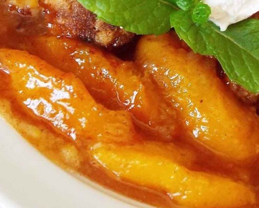 Delicious Fresh Southern Peach Cobbler