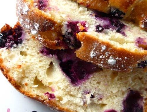 Easy Blackberry Yogurt Cake