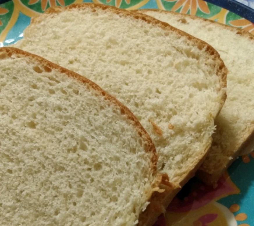Easy Traditional White Bread