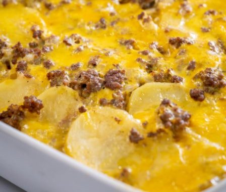Easy Grandma's Hamburger Potato Casserole