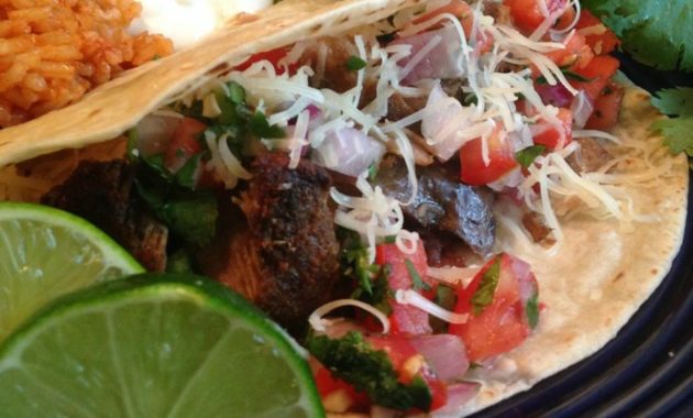 Easy Mexican Slow Cooker Carnitas