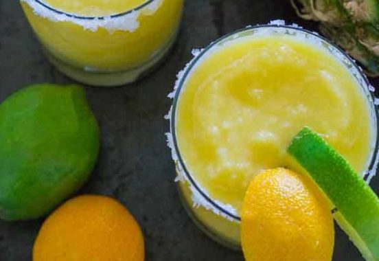 Refreshing Frozen Pineapple Margaritas