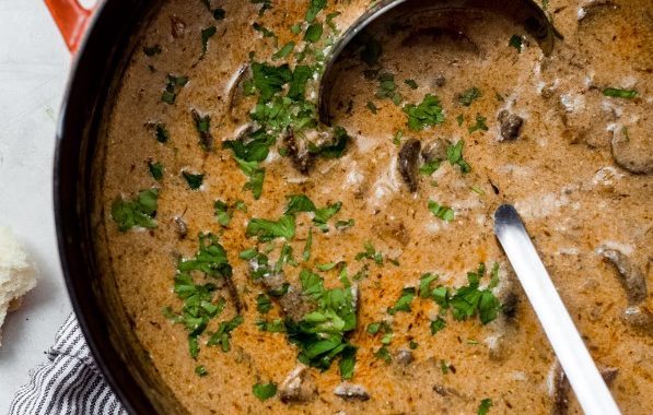 Creamy Hungarian Mushroom Soup Recipe