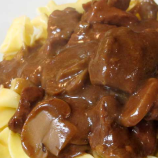 EASY Crockpot Beef Tips & Gravy