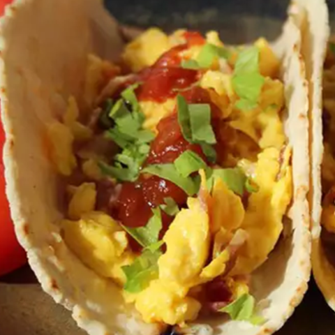 EASY Bacon and Egg Tacos