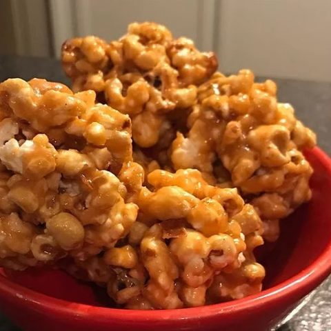 Delicious Grandma's Caramel Popcorn Balls